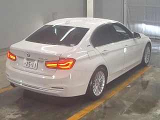 BMW 3 SERIES 2016
