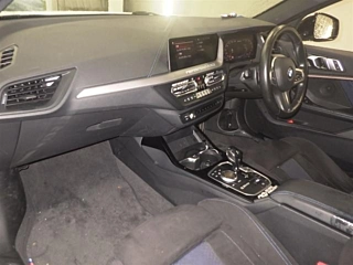 BMW 1 SERIES 2020