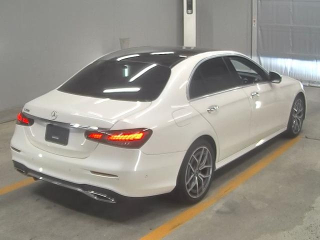 MERCEDES BENZ E CLASS 2020