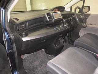 HONDA FREED 2010