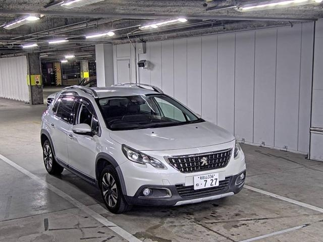 PEUGEOT 2008 2018