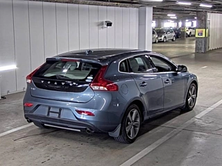VOLVO V40 2014