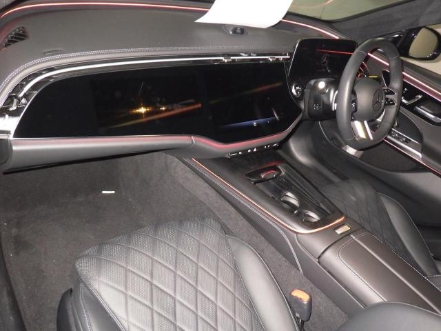 MERCEDES BENZ E CLASS 2024