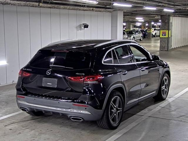 MERCEDES BENZ GLA CLASS 2020