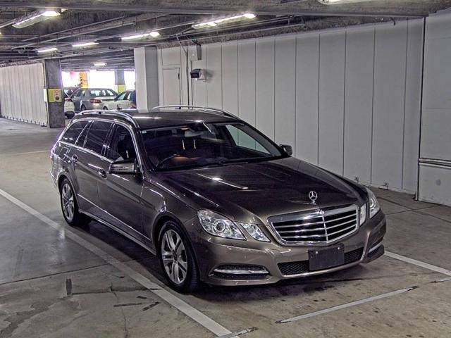 MERCEDES BENZ E CLASS WAGON 2012