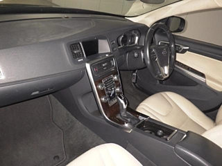 VOLVO S60 2017