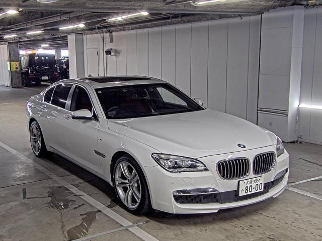 BMW 7 SERIES 2013