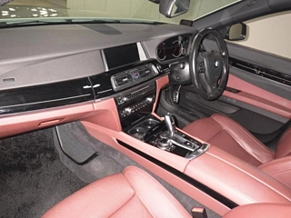 BMW 7 SERIES 2013
