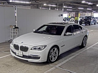 BMW 7 SERIES 2013