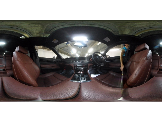 BMW 7 SERIES 2013