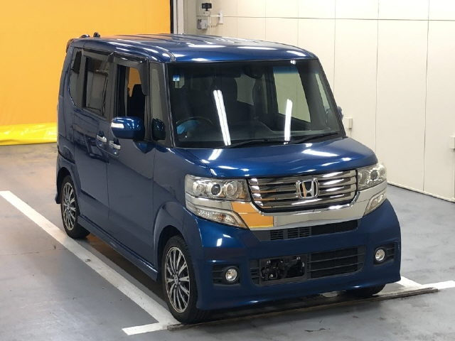 HONDA N BOX 2015