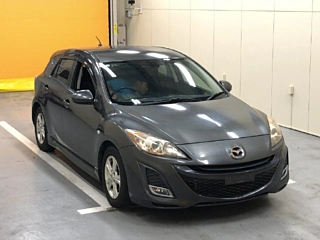 MAZDA AXELA 2010