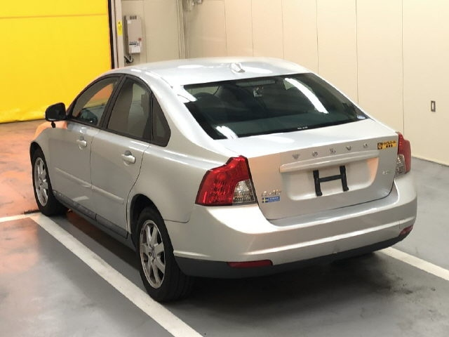 VOLVO S40 2010