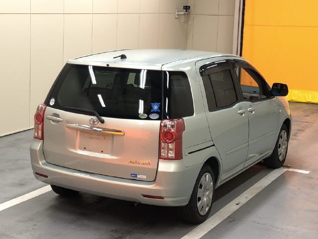 TOYOTA RAUM 2008