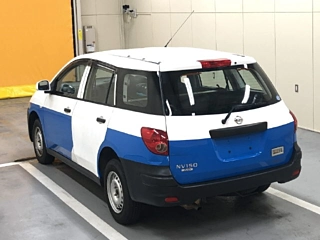 NISSAN AD 2021