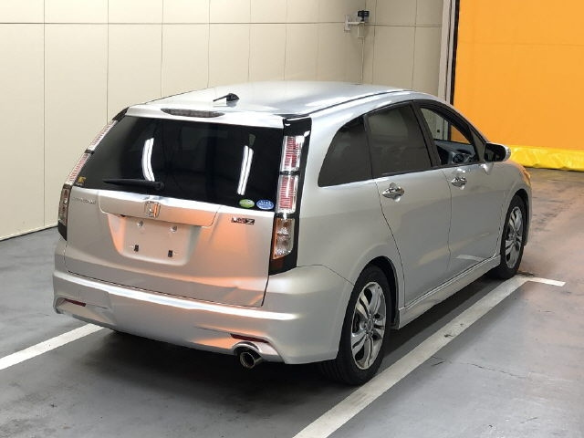 HONDA STREAM 2012