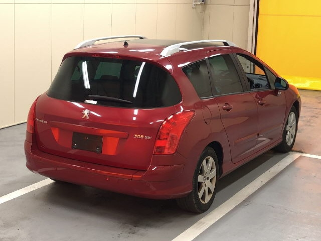 PEUGEOT 308 2013