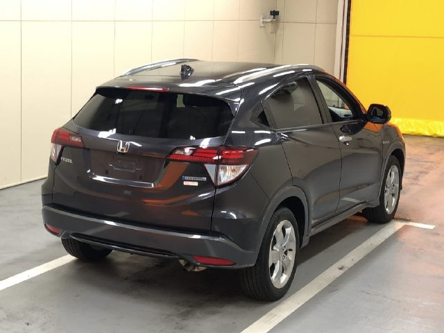HONDA VEZEL 2013