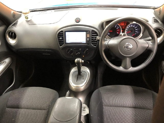 NISSAN JUKE 2012
