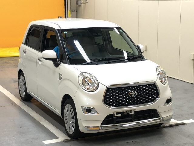 TOYOTA PIXIS JOY 2018