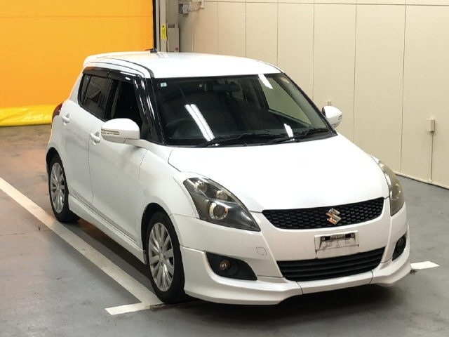 SUZUKI SWIFT 2013