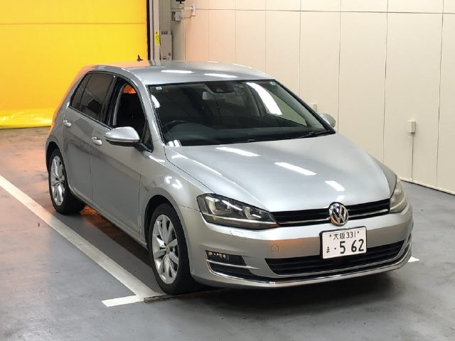 VOLKSWAGEN GOLF 2013