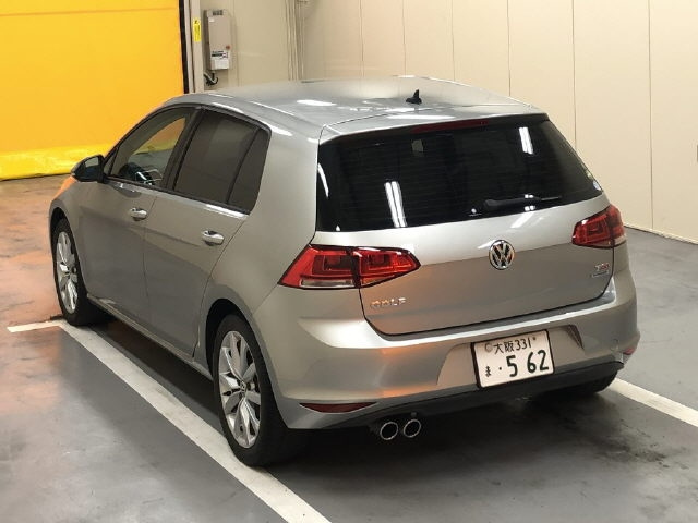 VOLKSWAGEN GOLF 2013