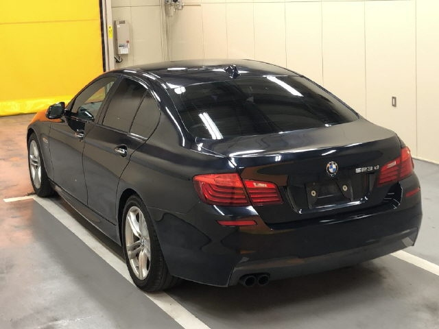 BMW 5 SERIES 2016