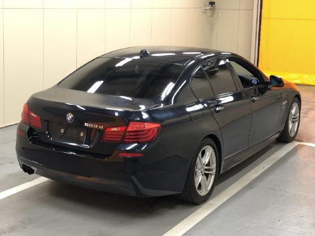 BMW 5 SERIES 2016