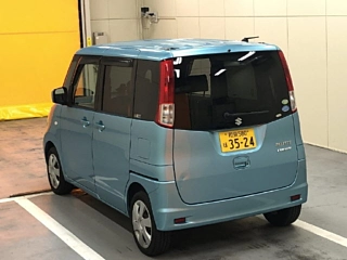 SUZUKI PALETTE 2011