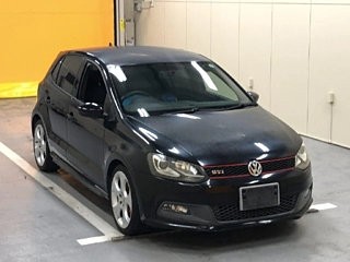 VOLKSWAGEN POLO 2012