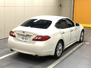 NISSAN FUGA 2009
