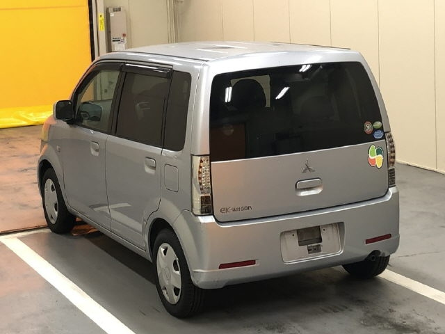 MITSUBISHI EK WAGON 2010