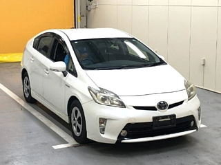 TOYOTA PRIUS 2012