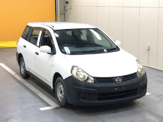 NISSAN AD 2012
