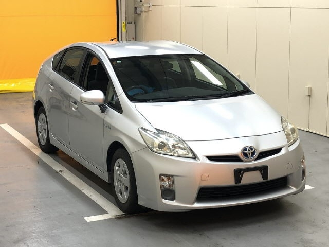 TOYOTA PRIUS 2010