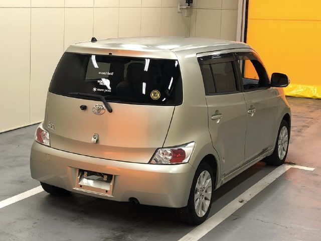 TOYOTA BB 2008