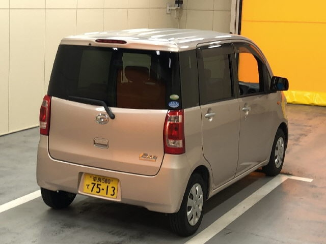 DAIHATSU TANTO EXE 2010