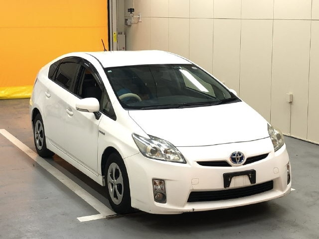 TOYOTA PRIUS 2010