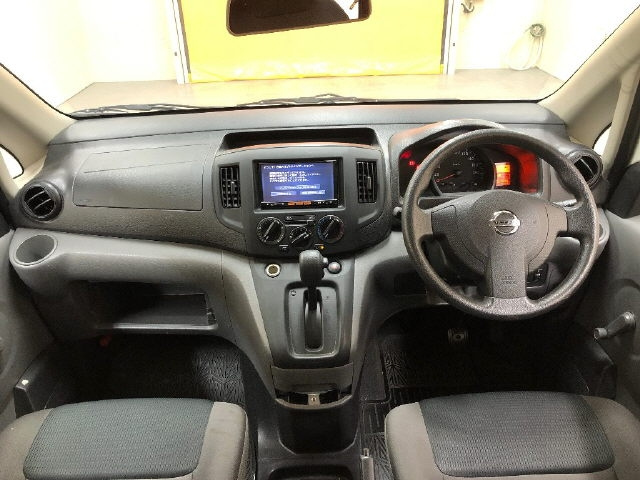 NISSAN NV200 2016