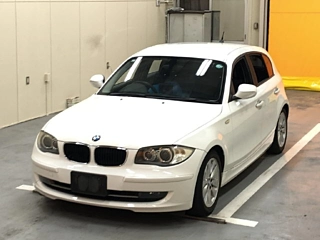 BMW 1 SERIES 2011