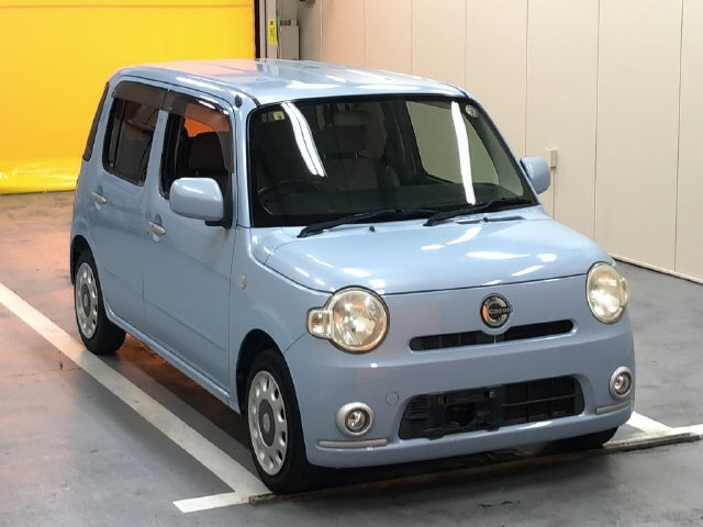 DAIHATSU MIRA 2010