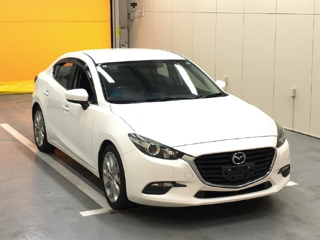 MAZDA AXELA 2017