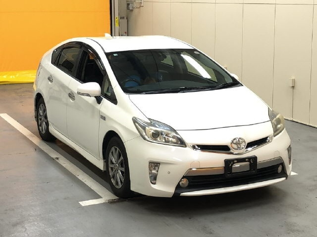 TOYOTA PRIUS PHV 2012