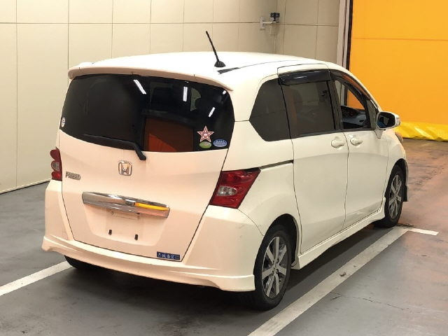 HONDA FREED 2008