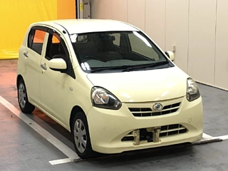 DAIHATSU MIRA E S 2012