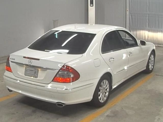MERCEDES BENZ E CLASS 2008