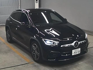 MERCEDES BENZ GLA CLASS 2020