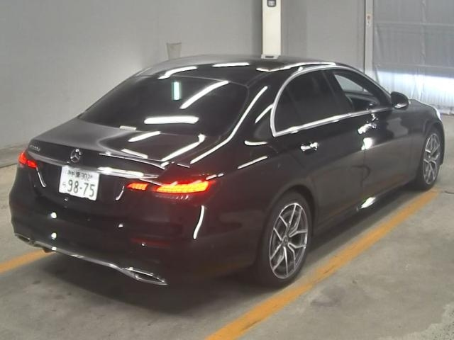 MERCEDES BENZ E CLASS 2024