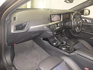 BMW 1 SERIES 2021